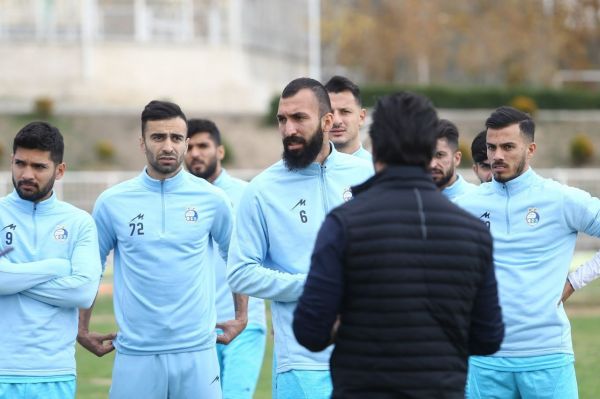  گزارش تمرین استقلال  بازگشت مظاهری و غیبت غفوری