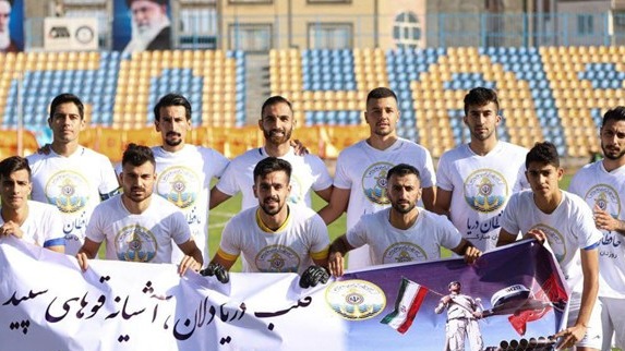  لیگ یک  توقف صدرنشین در خانه استقلال  قشقایی در دو قدمی ملوان