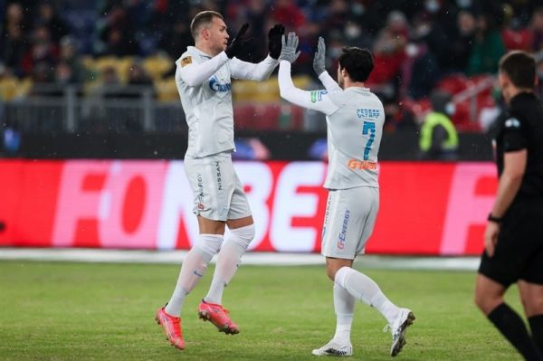 کوبلف تعجب میکنم چرا آزمون و جیوبا با هم بازی نمیکنند