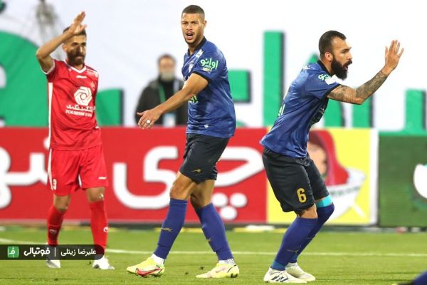 گل رودی ژستد در دستگردی میروید عکس