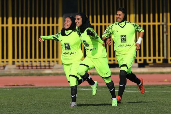 پیش بازی زارع باتری سنندج - خاتون بم عملیات بازپسگیری صدرجدول