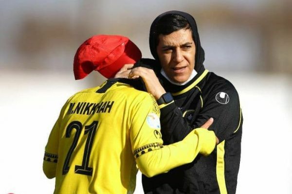 عکس نوشت سپاهان چگونه ملوان را به توپ بست