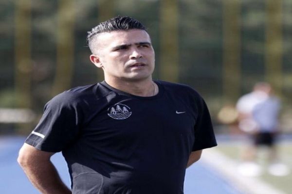  محمد  وزیر به پنجره بسته این باشگاه رسیدگی کند اقدام رادو در شان تیم نبود