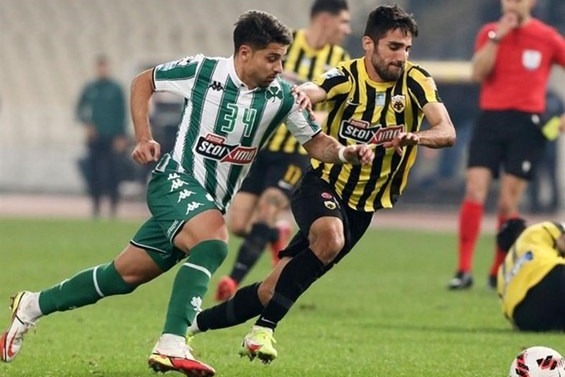  میلاد محمدی در ترکیب  انصاری فرد و حاج صفی نیمکت نشینان آاک آتن