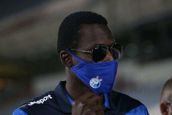  فرزامی  دیاباته باید به کلانتری محل می‌رفت  وقتی ایران نبوده چطور به باشگاه تهمت می‌زند