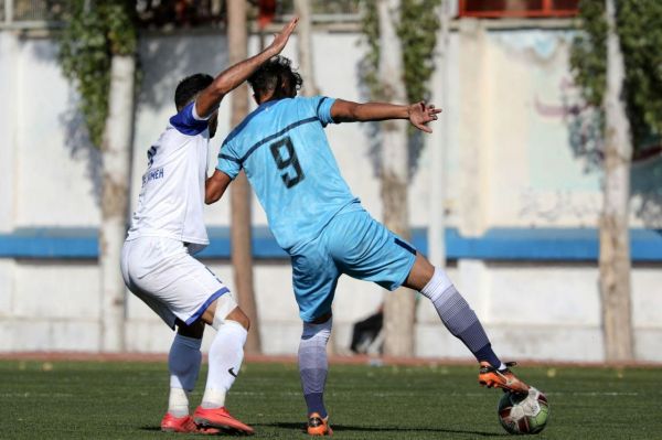 لیگ یک استقلال خوزستان 2 - قشقایی شیراز صفر شاهکار پسران سهراب مقابل صدرنشین