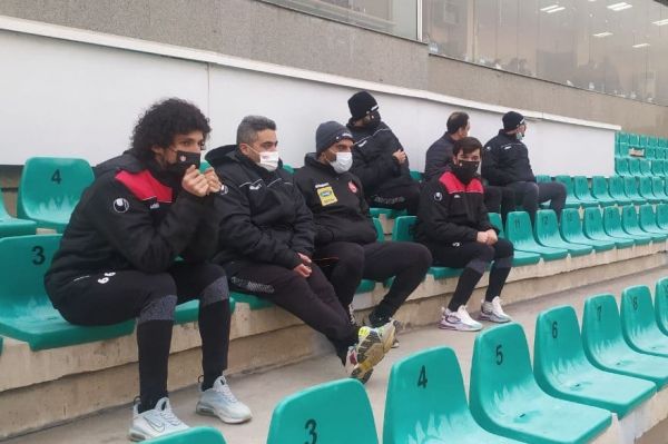 حاشیه بازی پیکان و پرسپولیس غیبت مدیرعامل پیکان در ورزشگاه حضور تاجیکستانیها در دستگردی