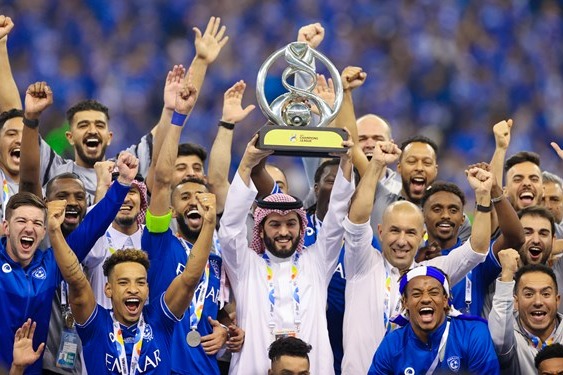 خیز الهلال برای تکرار قهرمانی آسیا «شیر» فروشی شد عکس