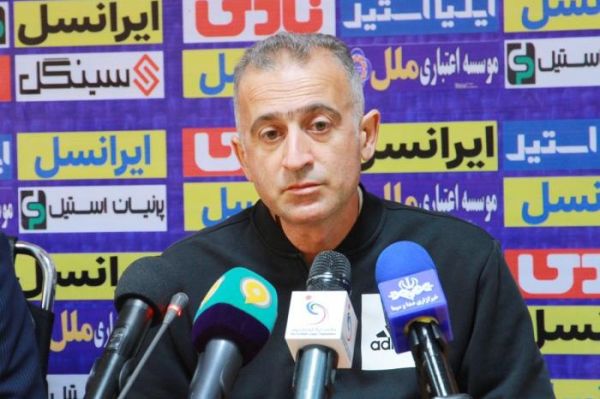 کمالوند به 9 بازیکن اصلیام استراحت دادم باید فکری اساسی به حال شاهین شود