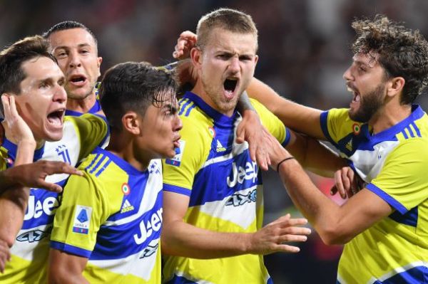  بمب ایجنت ایتالیایی در مورد مدافع یوونتوس