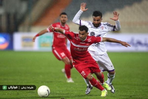  پرسپولیس 4 - ویستاتوربین صفر  توربین گلزنی پرسپولیس چرخید  ویستا فقط یک ساعت دوام آورد