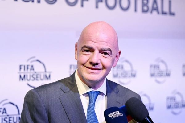  اینفانتینو دست بردار نیست  جدیت فیفا برای برگزاری هر 2 سال یک‌بار جام‌جهانی