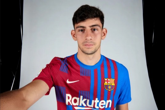  دلیل عجیب بارسلونا برای بازی ندادن به مهاجم اتریشی؛ می‌خواهند او را پس بفرستند