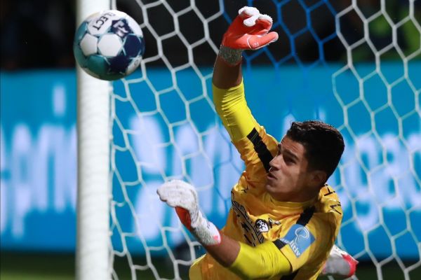  صعود پورتیموننزه به مرحله بعد با درخشش نیازمند در ضربات پنالتی