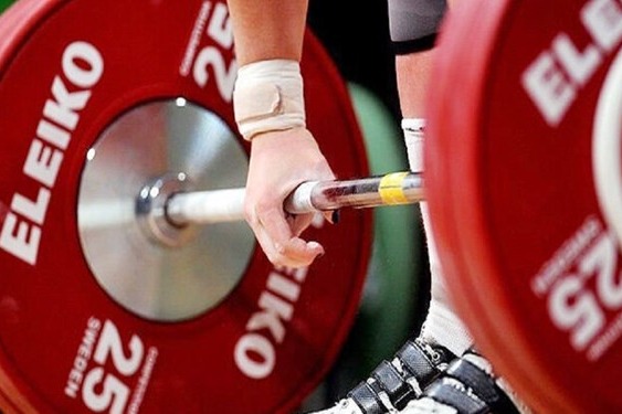  فدراسیون جهانی وزنه برداری اشتباه در پخش سرود ملی ایران را پذیرفت