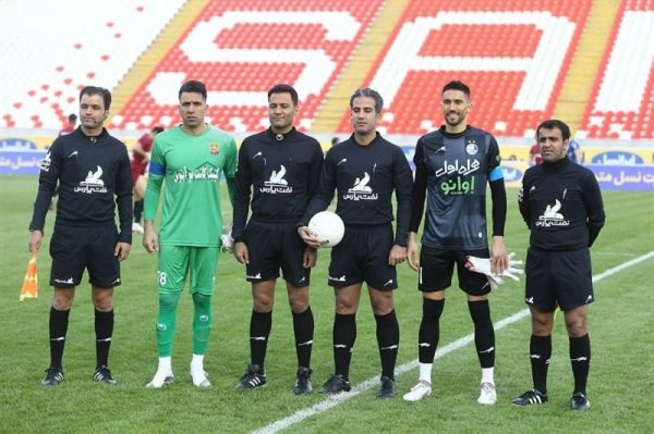 کارشناس داوری مدافع استقلال باید اخراج میشد