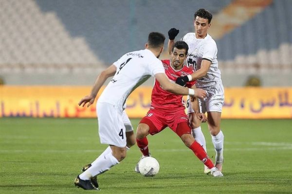  سلطانی‌مهر  از تصمیم داور تعجب کردم