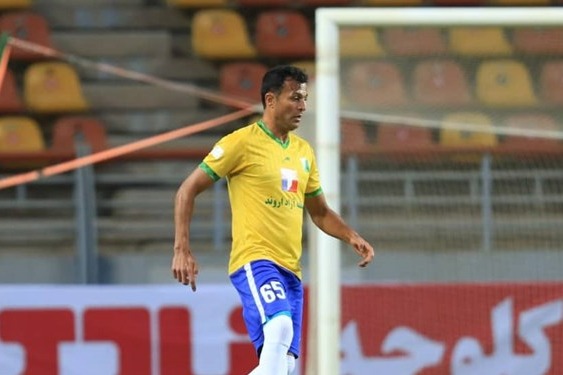  طیبی  برخی بازیکنان نفت برای پول آژانس هم مشکل دارند  تیم‌های دیگر جای ما بودند مدت‌ها قبل اعتصاب می‌کردند