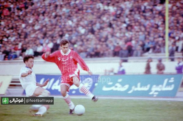  نوستالژی  رضا شاهرودی در نمایی از بازی پرسپولیس آرارات در لیگ ۷۴