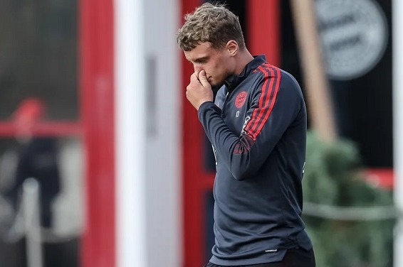 حواشی یک حرکت جنجالی در مونیخ درگیری لفظی کوئیزانس با پیشکسوت تیم