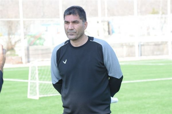  رأفت سرمربی شهرداری آستارا شد