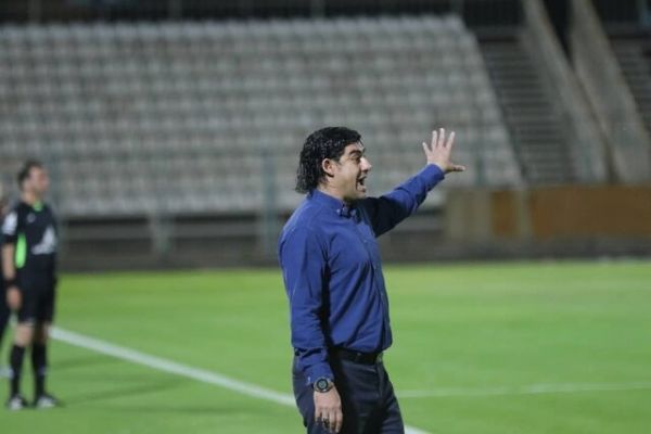  سراج  مسئولان عکس گرفتند و رفتند   التماس می‌کنم به نفت آبادان کمک کنید