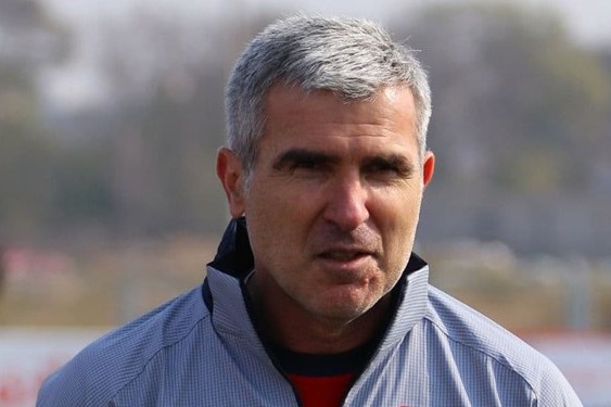 سولدو تراکتور فصل سختی دارد و تلاش میکنیم از این شرایط خارج شویم