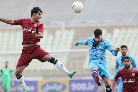  مربی پدیده  پدیده مشکل تاکتیکی ندارد  موقعیت‌های زیادی را به خاطر عدم خودباوری از دست دادیم