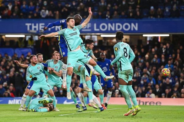  مهاجم سابق منچستر یونایتد سه امتیاز را از چنگ چلسی بیرون کشید