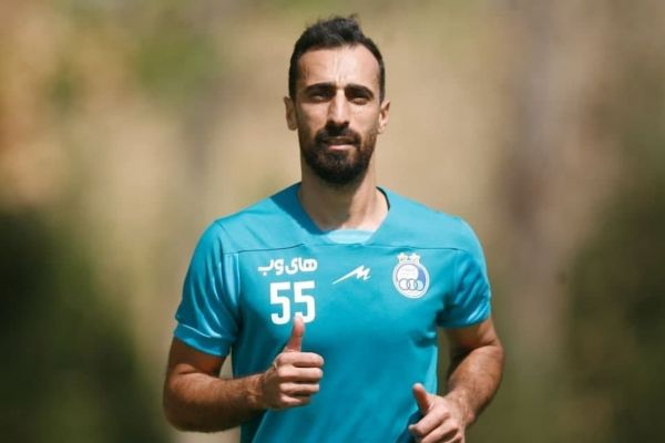 امین قاسمینژاد محروم نیست