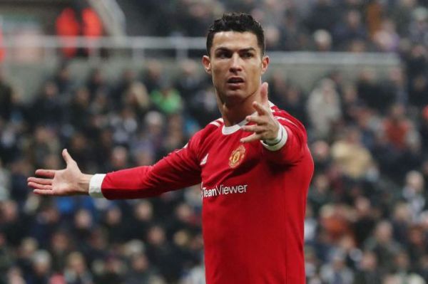 سوال جالب در رختکن منچستریونایتد رونالدو چه غذایی میخورد