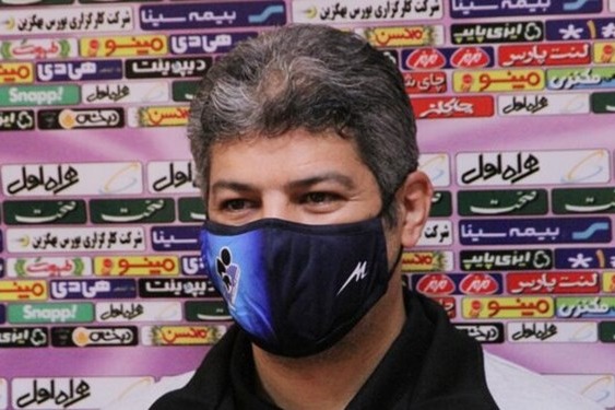 پاشایی مربیان دیگر حق ندارند از سبک بازی پیکان ایراد بگیرند