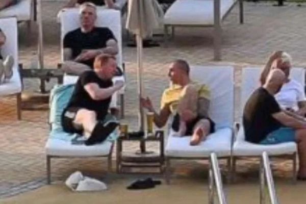  جنجال در اردوی سلتیک به خاطر آفتاب گرفتن بازیکنان لب استخر در دبی