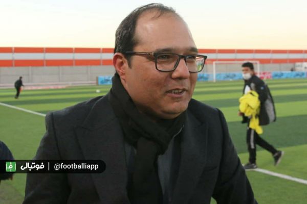  ربیعی  در گفت و گو با فوتبالی  مس رفسنجان در آینده جزو معتبرترین باشگاه ها خواهد شد   از رتبه پیکان معلوم است بازی سختی داریم