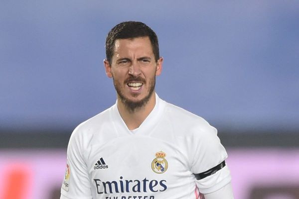 اعتراض اسطورههای رئال به هازارد او نباید در ترکیب ثابت باشد