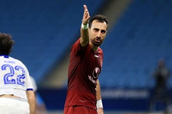 رفت و برگشت امین قاسمینژاد به استقلال