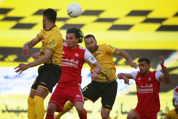 سپاهان 2 - تراکتور صفر سپاهان، تراکتور را دبل کرد پایان 99 با صدرنشینی زردهای اصفهانی