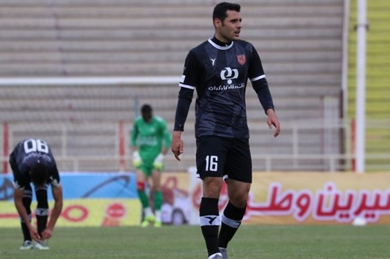 نقیزاده سال جدید را با یک بازی سنگین شروع کردیم