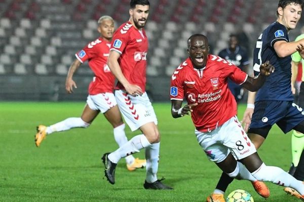 سوپرلیگ دانمارک شکست ویل بولدکلوب در حضور عزتاللهی