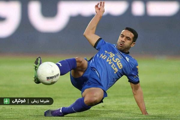 عكس نوشت مسعود و ريگى كه هيچ وقت به كفشش نيست