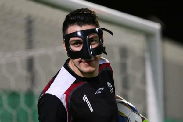 دربی تبریز تحت تاثیر دروازهبان تراکتور