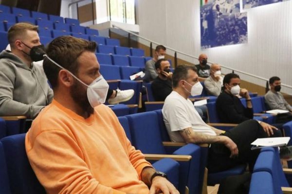 ستارههای سابق ایتالیا مربی میشوند؛ از دلپیرو تا دهروسی