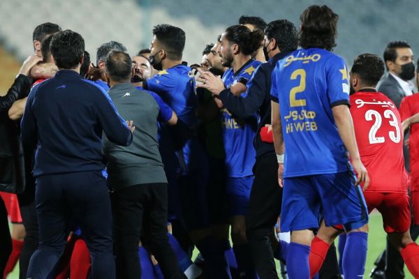 رییس کمیته انضباطی «غلامپور» و «فرجی» حداقل باید ۶ جلسه محروم میشدند