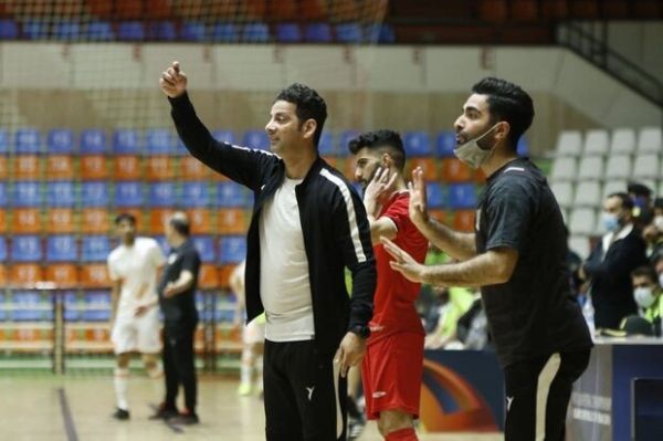  جواد اصغری مقدم سرمربی تیم فوتسال کراپ شد