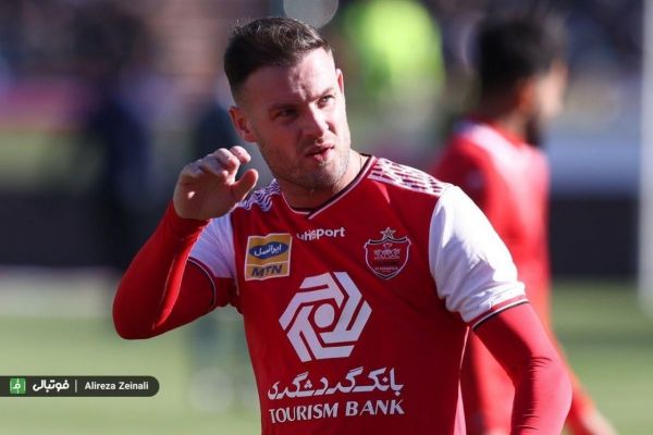  تخلف مهاجم سابق پرسپولیس همچنان ادامه دارد