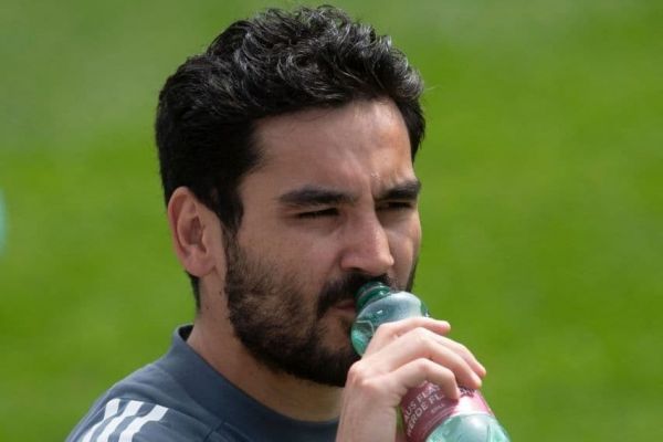 گزینه جدید بارسلونا برای خط هافبک مشخص شد