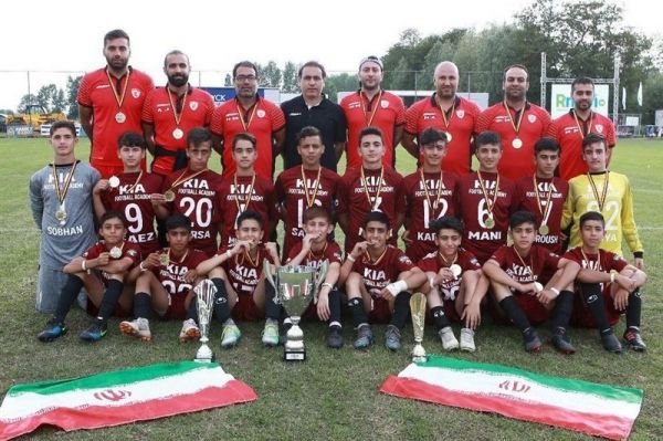 فوتبال پایه همچنان منتظر رای پرونده جنجالی صلاحیت بازیکن کیا در آزمایش جدید تایید نشد + سند