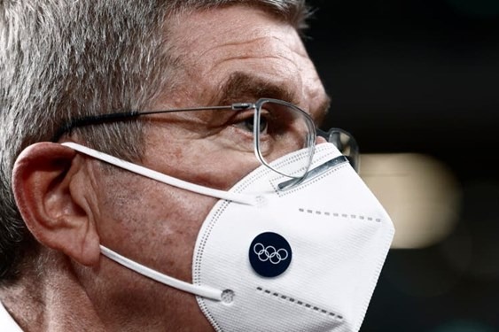  وقتی رئیس کمیته بین‌المللی المپیک چینی ها را با ژاپنی ها اشتباه گرفت