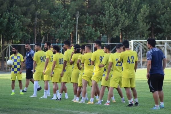 سرپرست نفت مسجدسلیمان در حال بررسی شائبه کمکاری بازیکنان هستیم