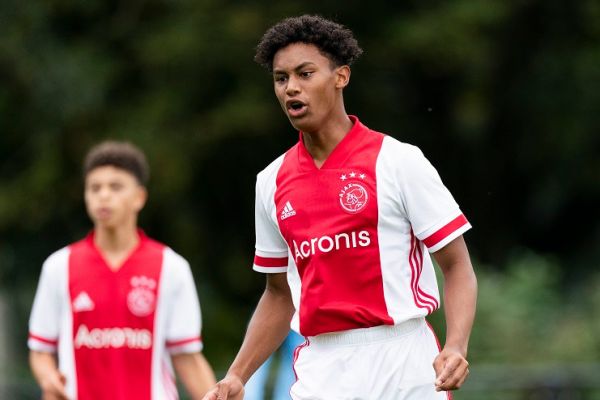  اتفاق ناگوار برای آژاکس؛ درگذشت ناگهانی بازیکن 16 ساله